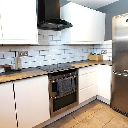 לידס Large New-York Style Apartment In City Centre מראה חיצוני תמונה