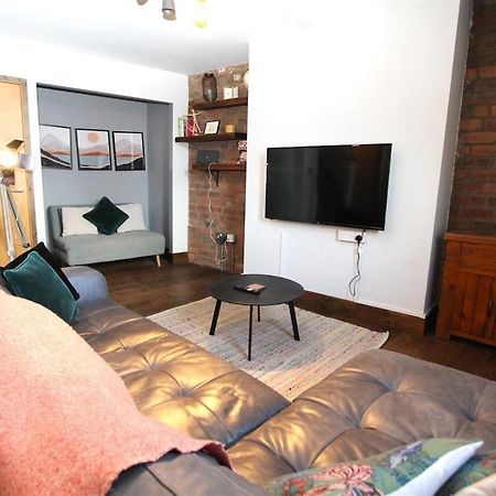 לידס Large New-York Style Apartment In City Centre מראה חיצוני תמונה