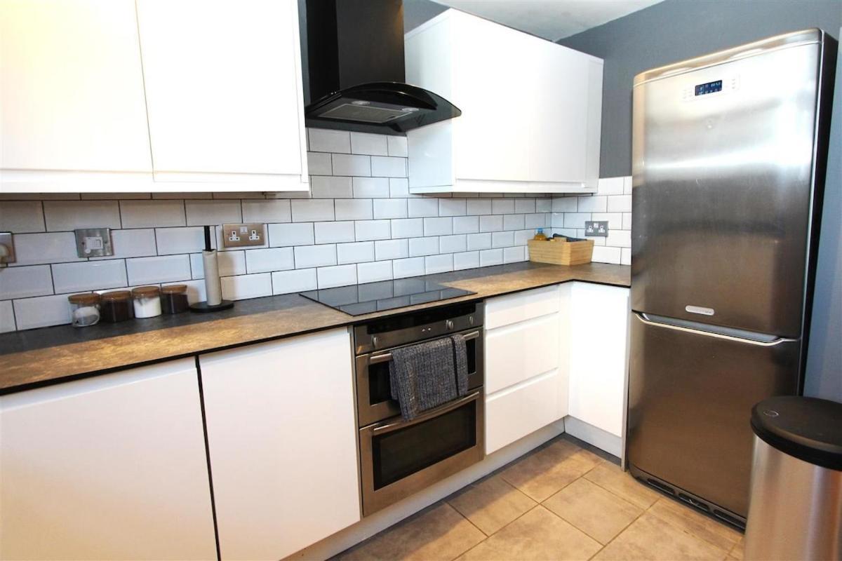 לידס Large New-York Style Apartment In City Centre מראה חיצוני תמונה